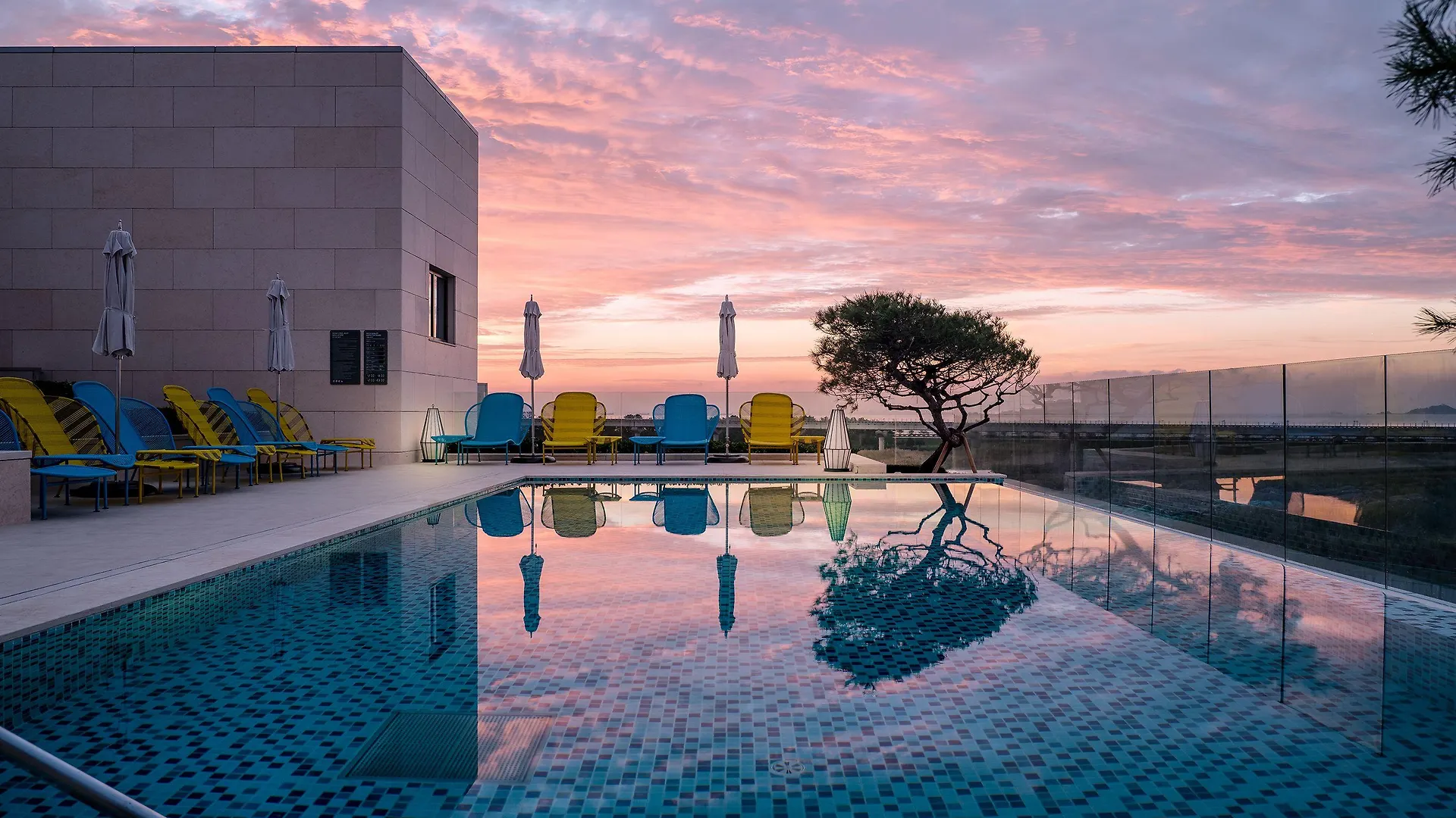 Art Paradiso, Paradise City Incheon Korsel