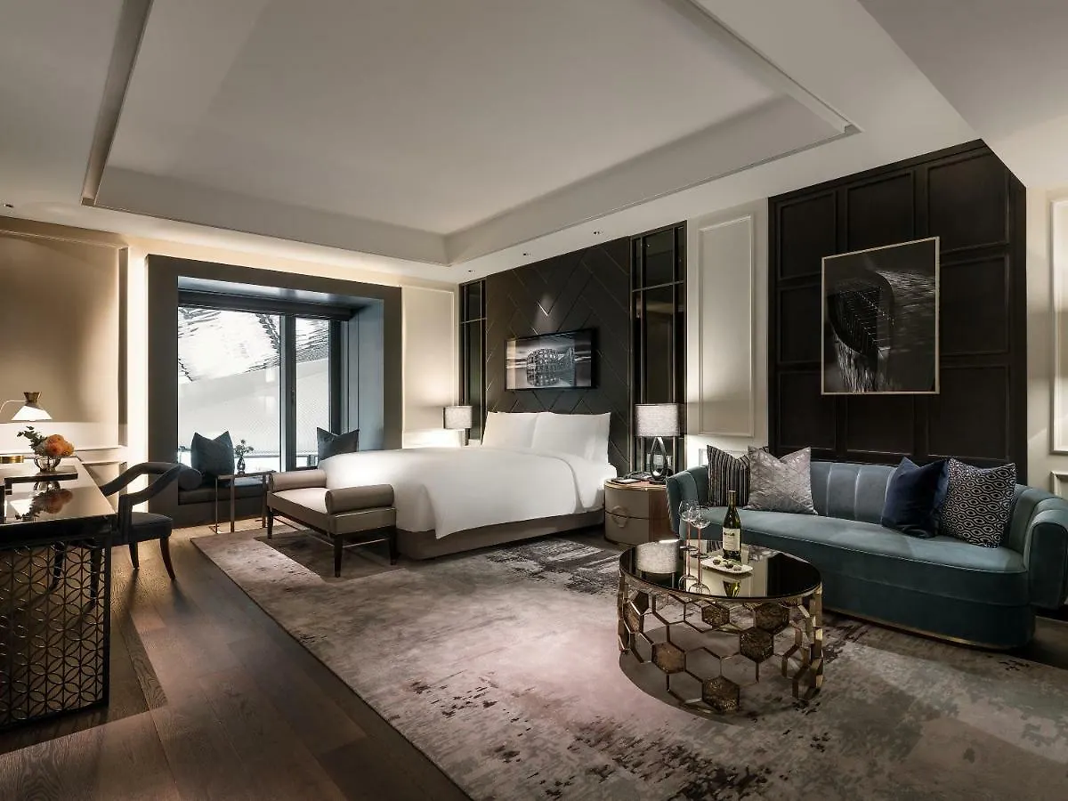 Art Paradiso, Paradise City Incheon 4*,