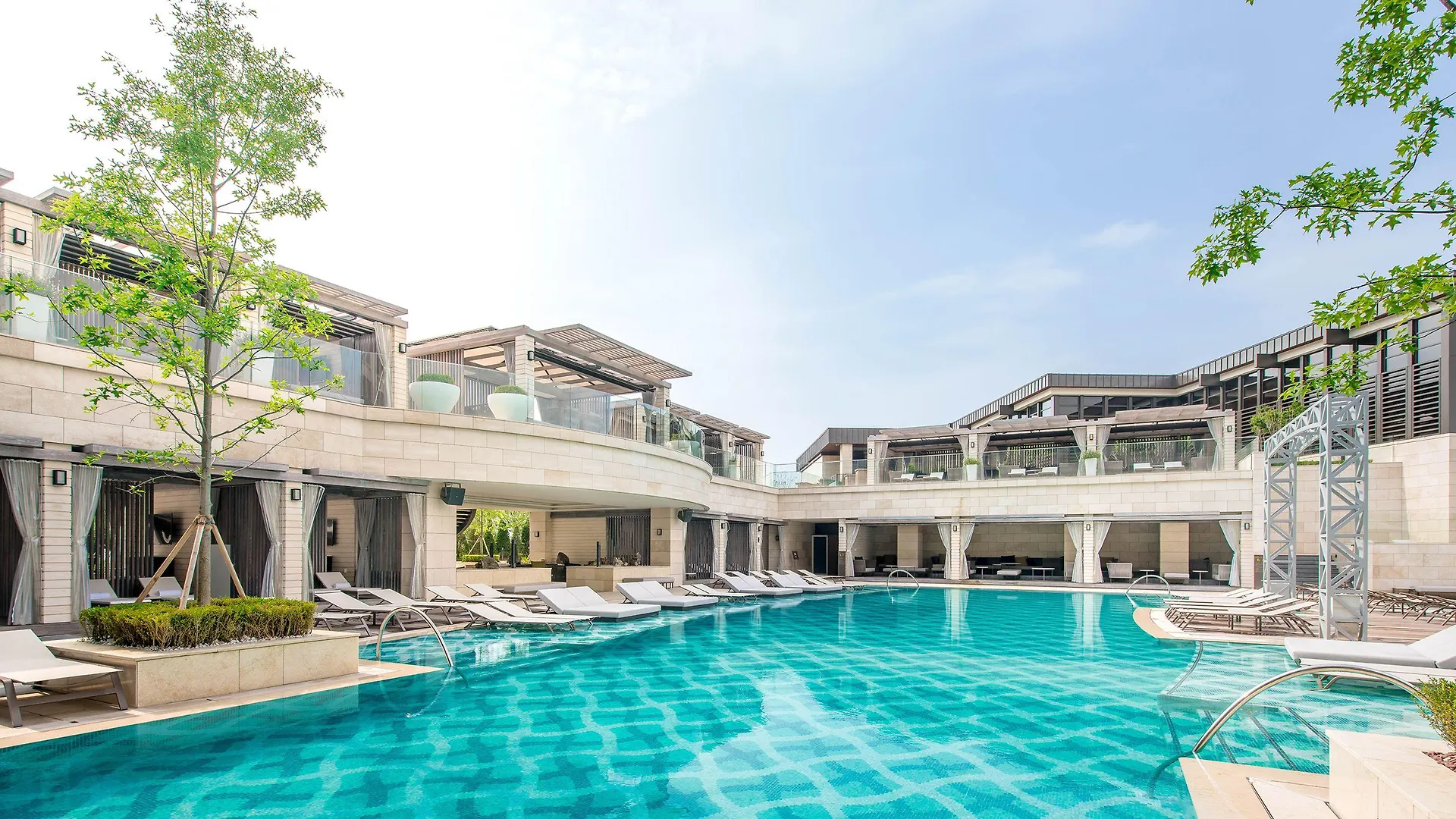 Art Paradiso, Paradise City Incheon 4*,  South Korea