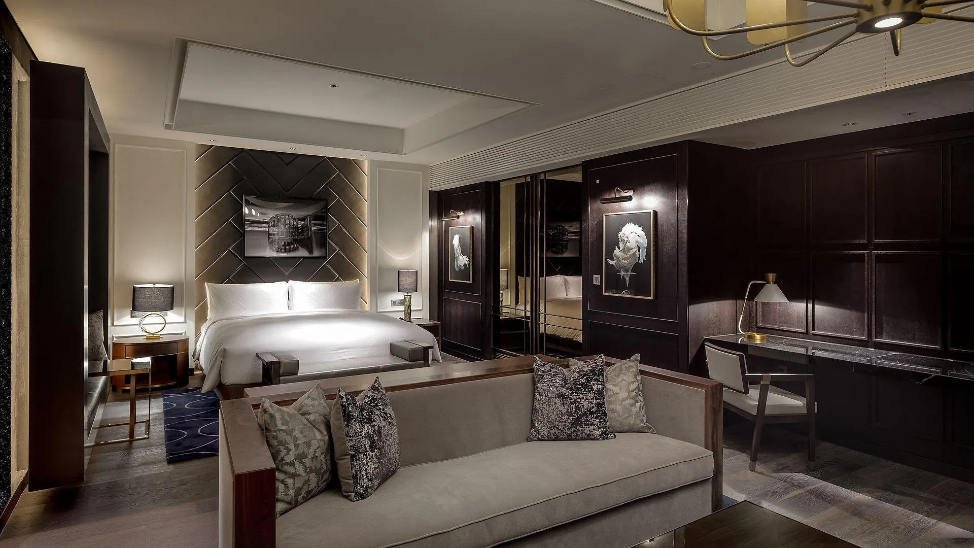 **** Hotel Art Paradiso, Paradise City Incheon South Korea