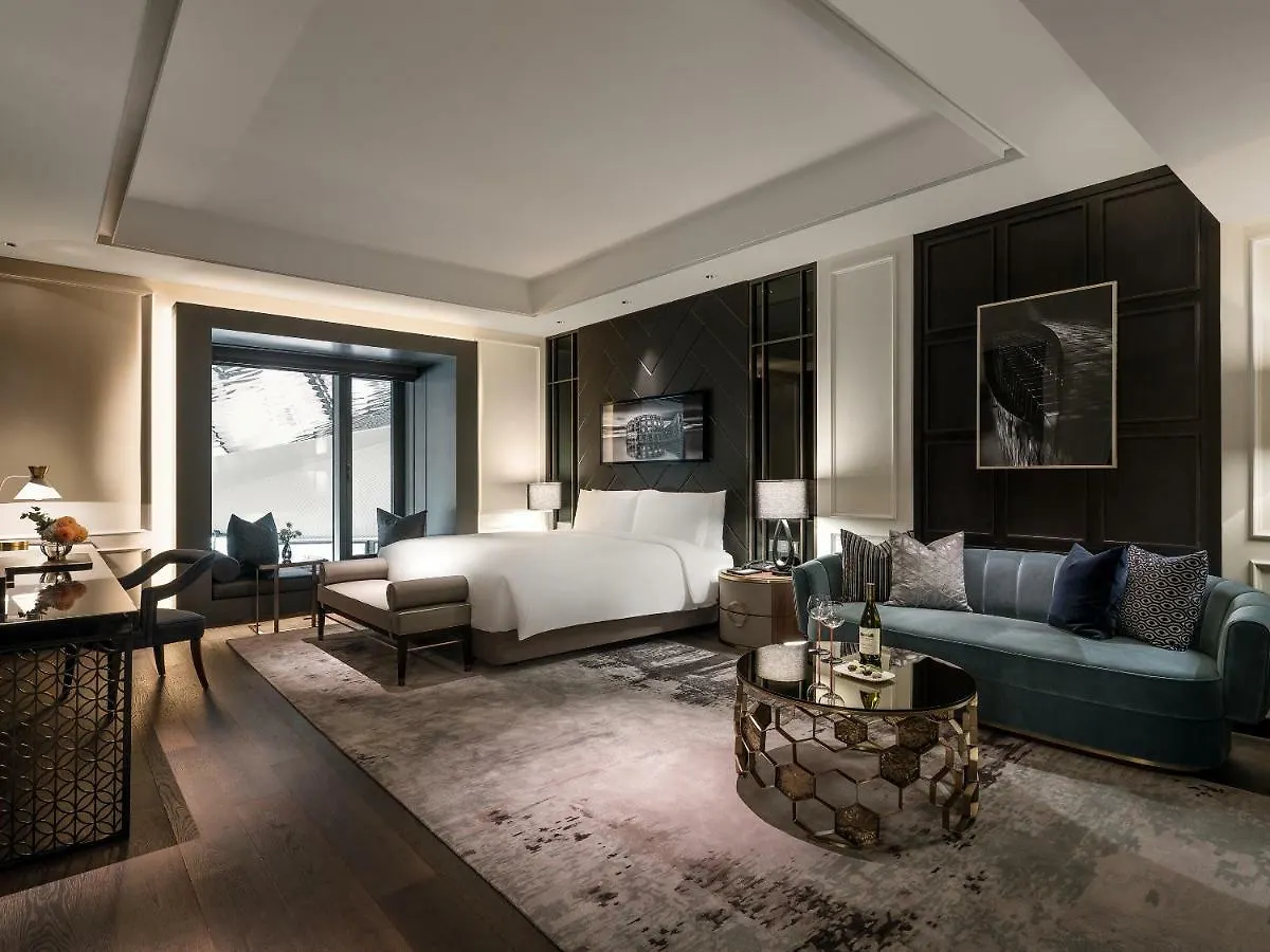 Art Paradiso, Paradise City Incheon Hotel