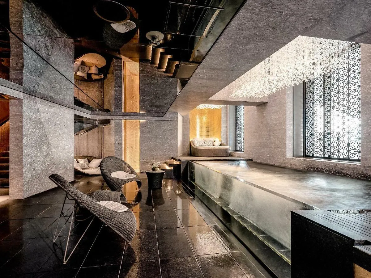 Art Paradiso, Paradise City Incheon 4*,  South Korea